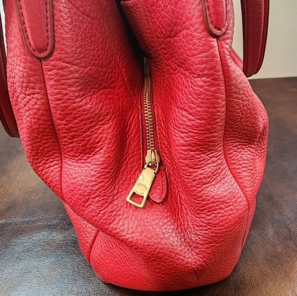 !Coach Pink Ruby Pebbled Leather Shoulder Bag Hobo Handbag Purse - Picture 15 of 17